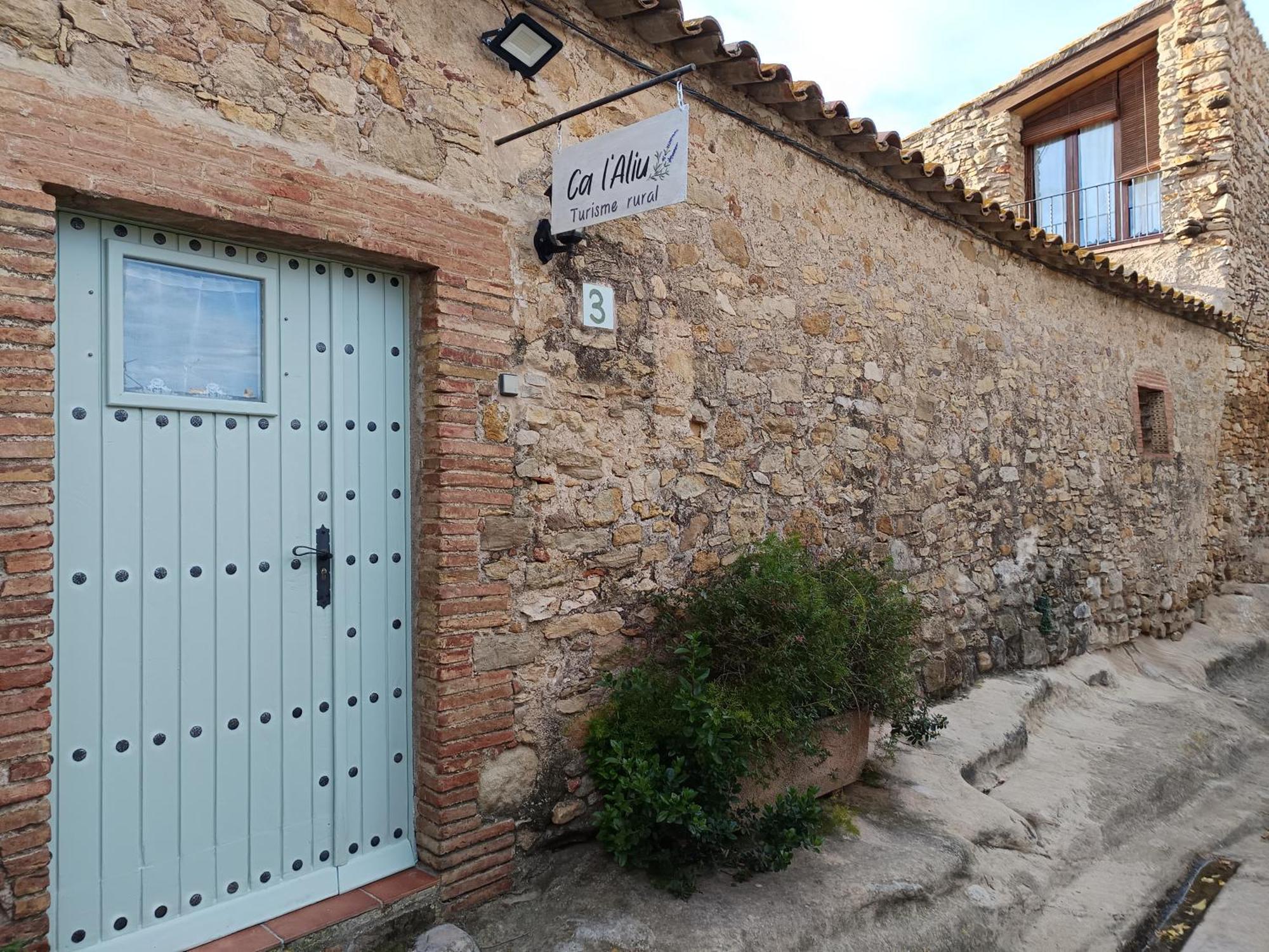 Turismo Rural Calaliu Peratallada Exteriér fotografie